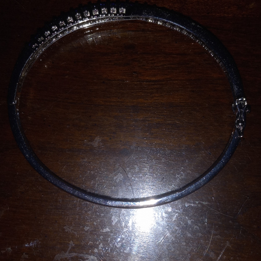 Gorgeous Bracelet 😍 - Picture 4 of 9